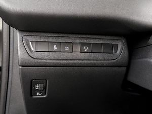 Peugeot 208 bild 8