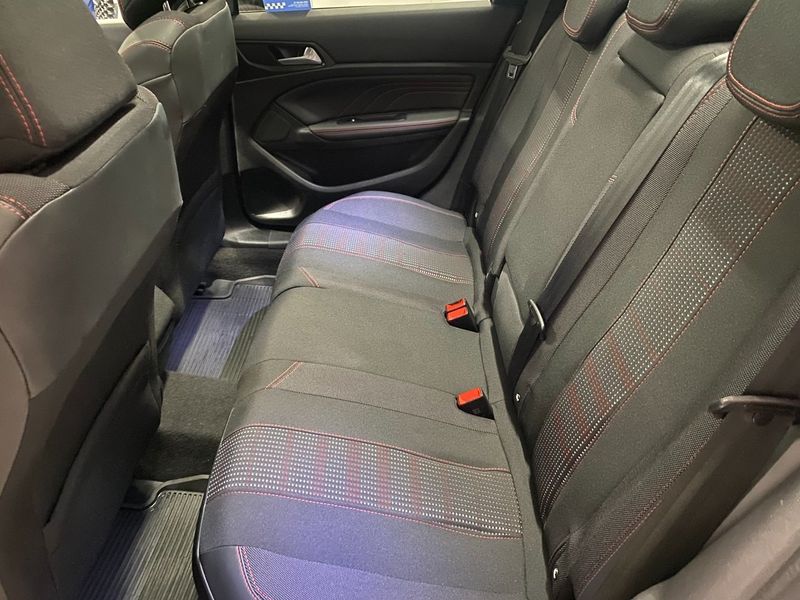 Peugeot 308 SW bild 8