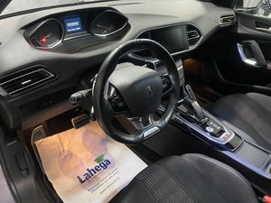 Peugeot 308 SW bild 13