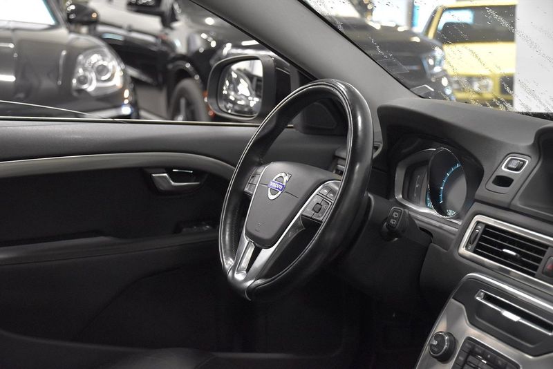 Volvo V70 bild 9