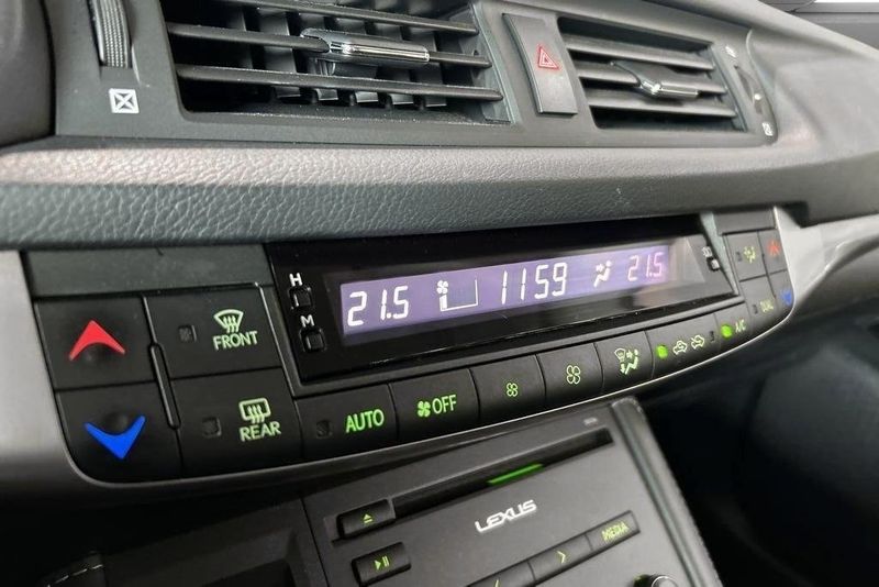 Lexus CT bild 14