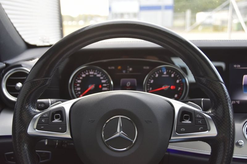 Mercedes E200 bild 15