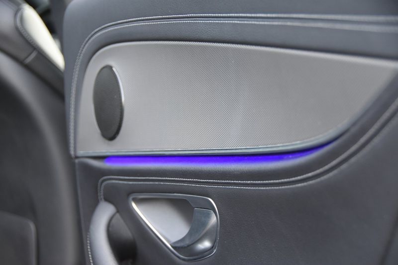Mercedes E200 bild 12