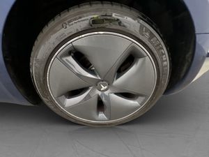 Tesla Model 3 bild 29