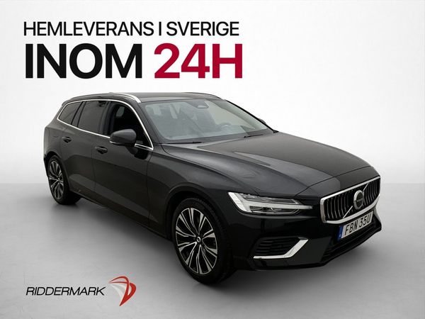Volvo V60 Recharge T6 AWD Core Edition 350hk Drag Navi Läder - 2023