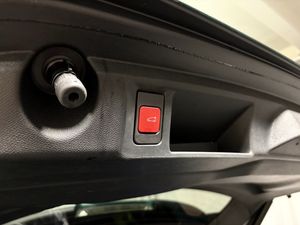 Peugeot 308 SW bild 6