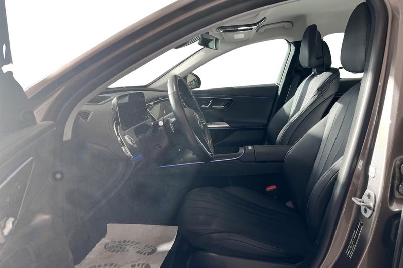 Mercedes E300 bild 11