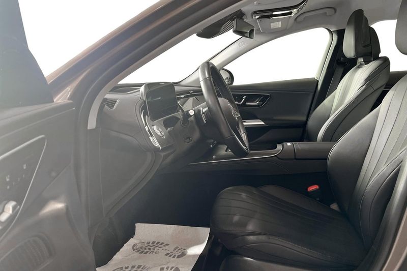 Mercedes E300 bild 6