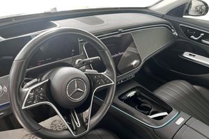 Mercedes E300 bild 7