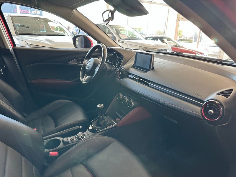 Mazda CX-3 bild 9