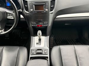 Subaru Outback bild 7