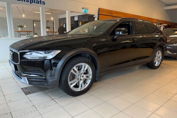 Volvo V90 Cross Country D4 AWD Geartronic Business Drag Värmare sov Hjul - 2018