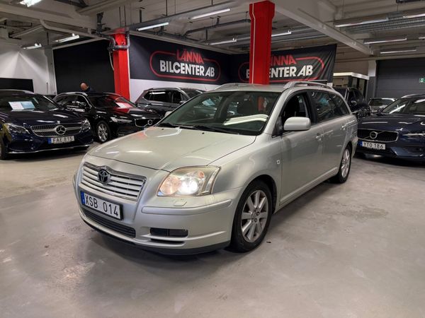 Toyota Avensis Kombi 2.0 D-4 VVT-i Drag 1Ägare Motorvärmare SoV - 2006