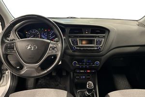 Hyundai i20 bild 4