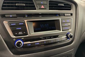 Hyundai i20 bild 7