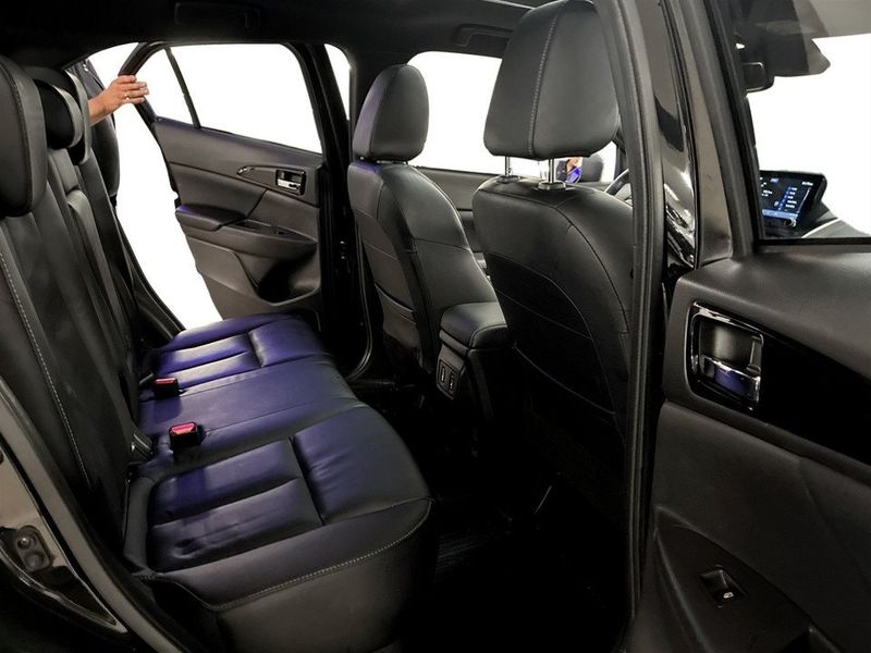 Mitsubishi Eclipse Cross bild 12