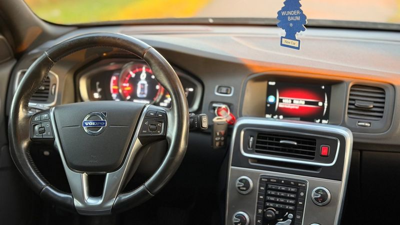 Volvo V60 bild 9