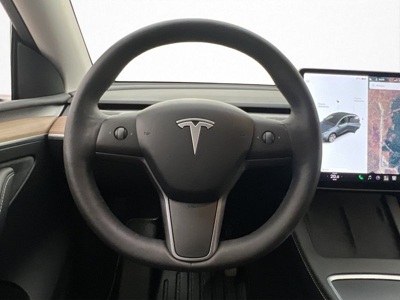 Tesla Model Y bild 11