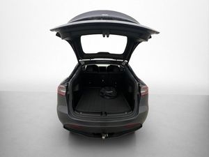 Tesla Model Y bild 27