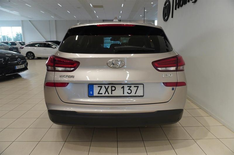 Hyundai i30 bild 7