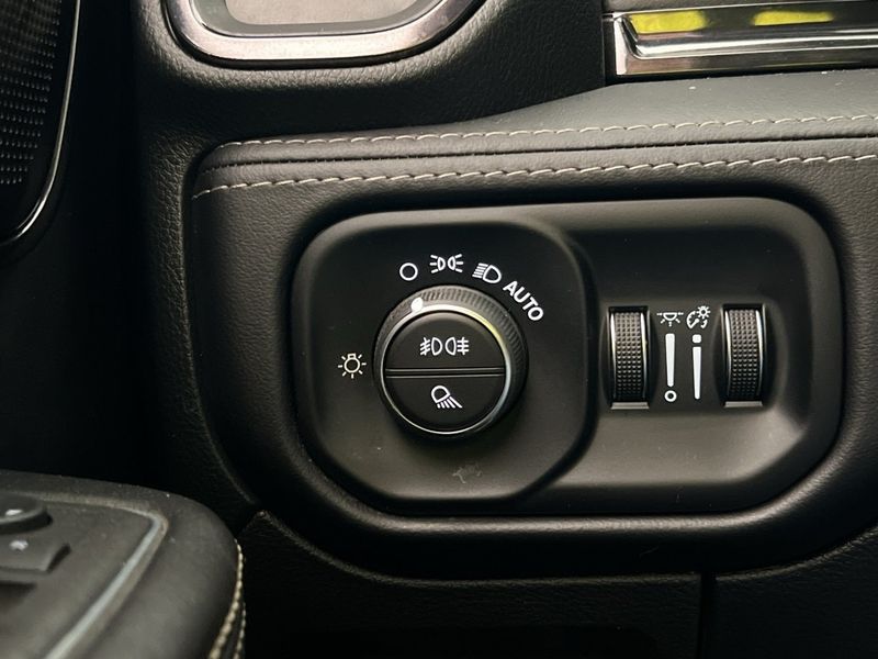 Dodge Ram bild 25