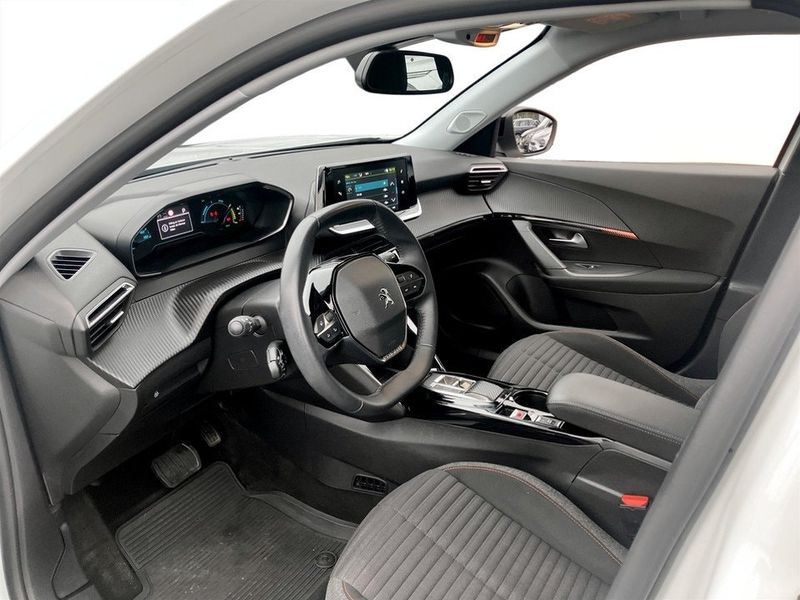 Peugeot e-2008 bild 5