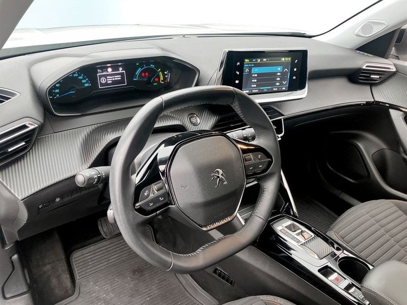 Peugeot e-2008 bild 6