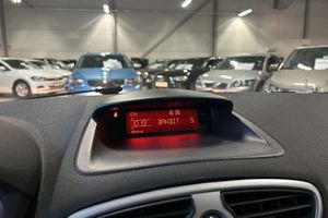 Renault Clio bild 15