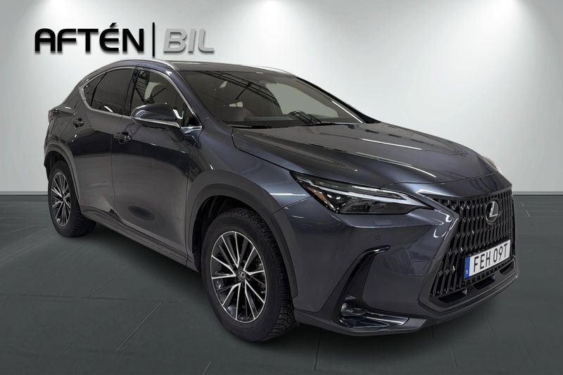 Lexus NX bild 4