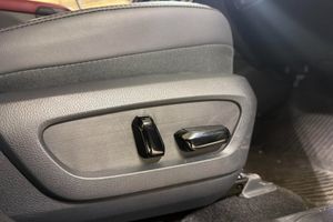 Lexus NX bild 14