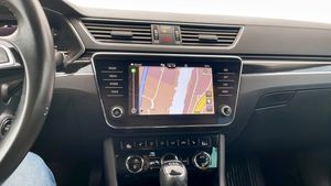 Skoda Superb bild 9