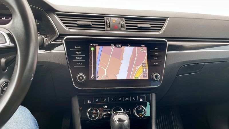 Skoda Superb bild 9