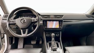 Skoda Superb bild 10