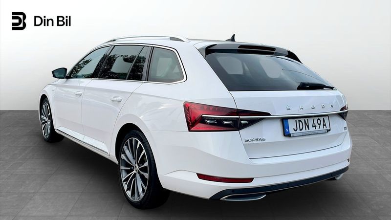 Skoda Superb bild 3