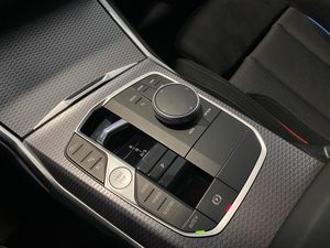 BMW 330 bild 7