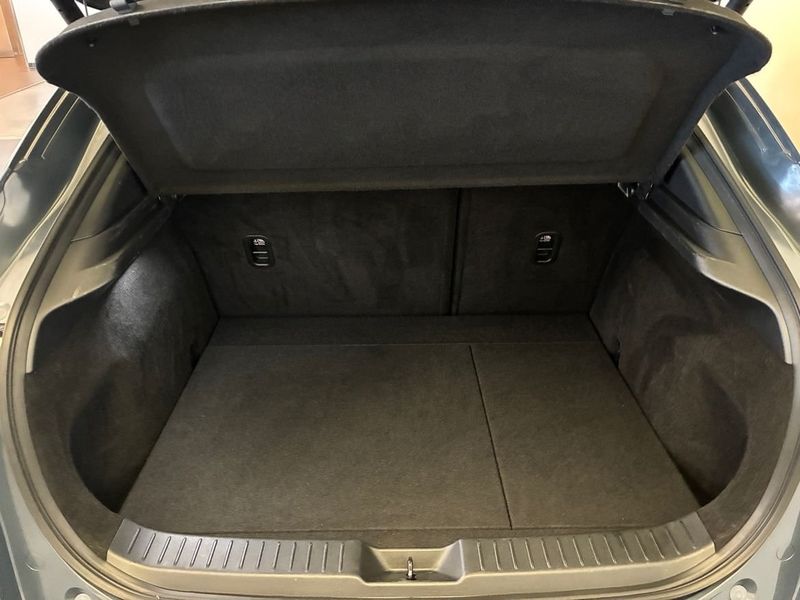 Mazda CX-30 bild 8