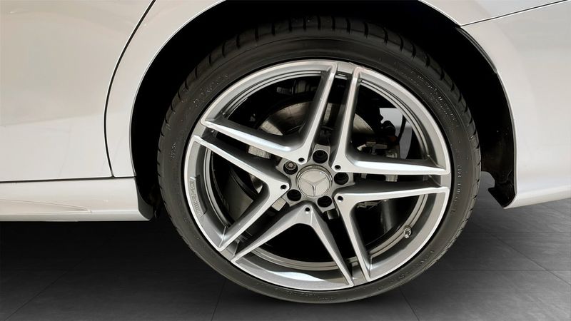 Mercedes C300 bild 6
