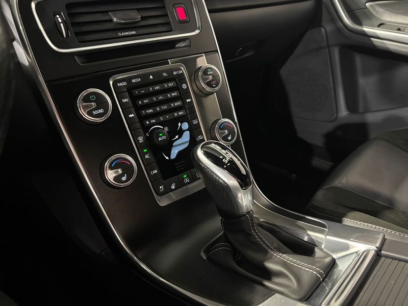 Volvo V60 bild 9