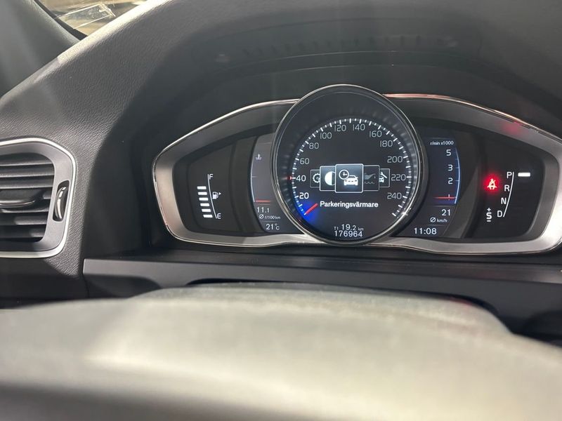 Volvo V60 bild 8