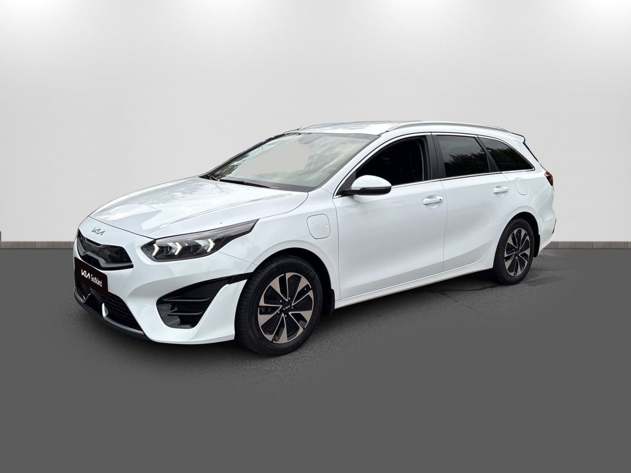 Kia Ceed SW PLUG-IN HYBRID DCT6 Advance 2023, Kombi - Bilweb.se