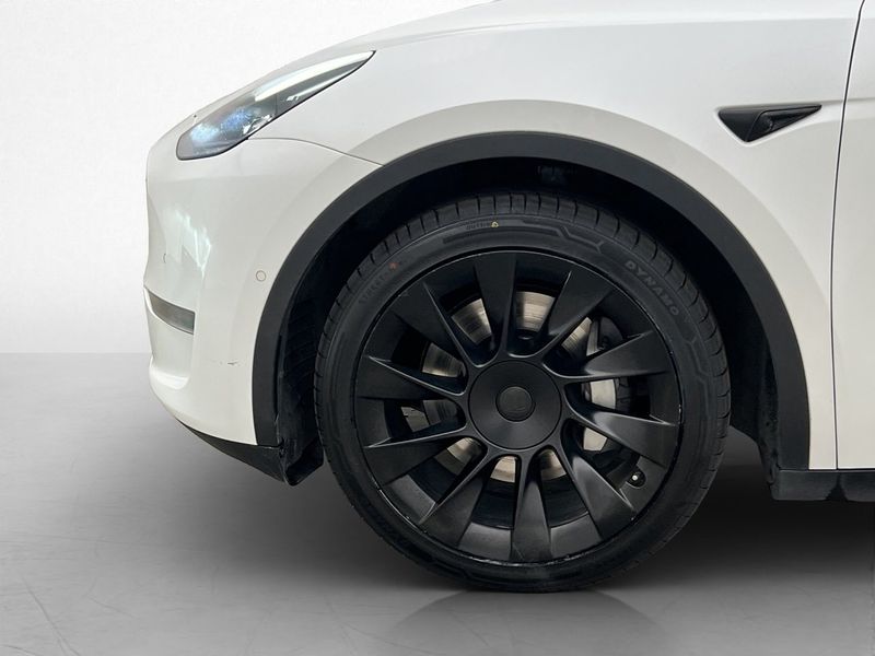 Tesla Model Y bild 29