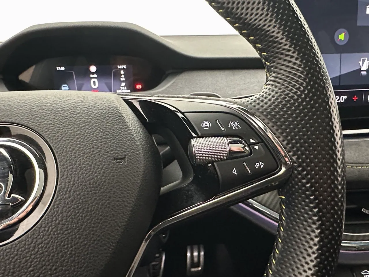 Skoda Enyaq bild 18