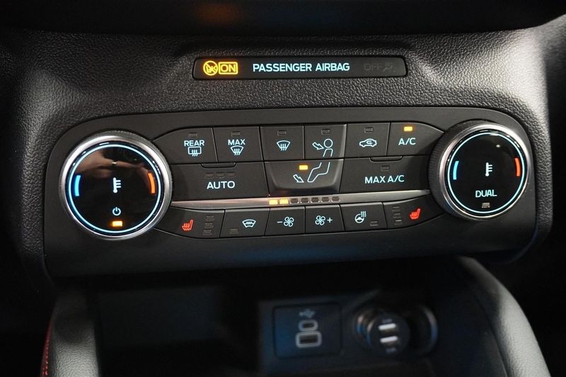 Ford Kuga bild 27