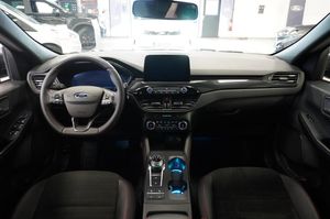 Ford Kuga bild 16