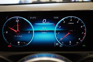 Mercedes CLA180 bild 17
