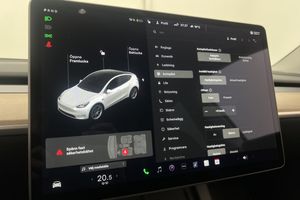 Tesla Model Y bild 25