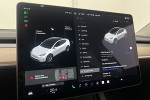 Tesla Model Y bild 27