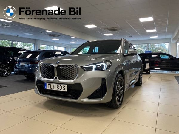 BMW iX1 xDrive30 M sportpaket Head-up display Drag - 2026