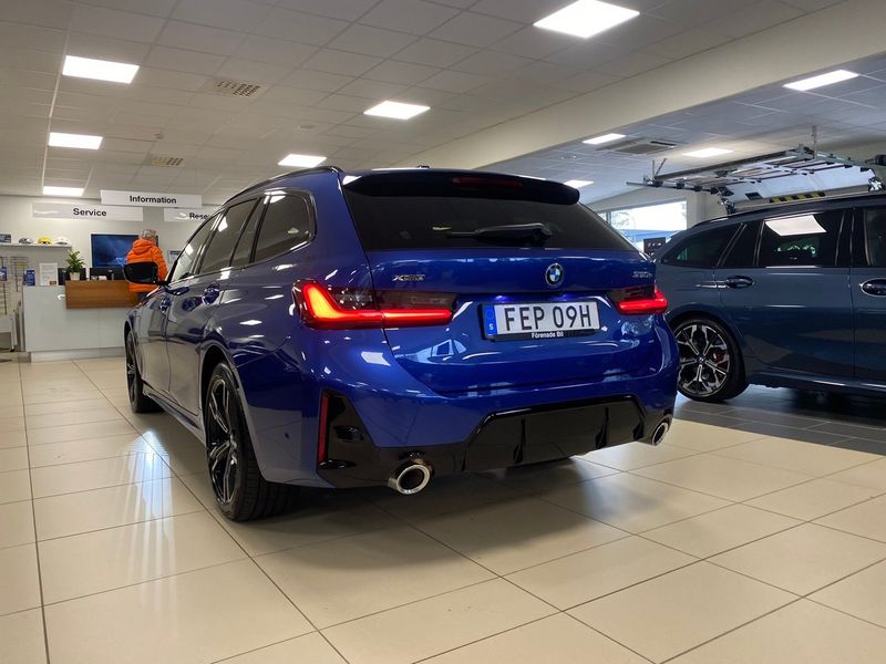 BMW 330 bild 11