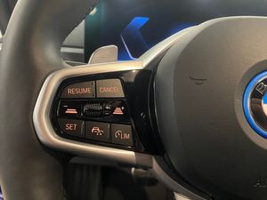 BMW 330 bild 6